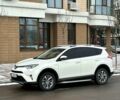 Белый Тойота РАВ 4, объемом двигателя 2.5 л и пробегом 87 тыс. км за 24800 $, фото 1 на Automoto.ua