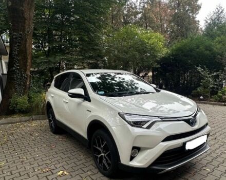Тойота РАВ 4 2017 в Киеве на Automoto.ua Белый Тойота РАВ 4, объемом двигателя 2 л и пробегом 116 тыс. км за 8000 $, фото 3 на Automoto.ua