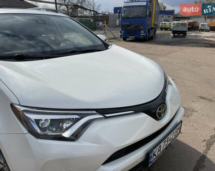 Білий Тойота РАВ 4, об'ємом двигуна 2.5 л та пробігом 147 тис. км за 22900 $, фото 21 на Automoto.ua