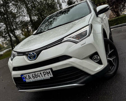 Белый Тойота РАВ 4, объемом двигателя 2.49 л и пробегом 146 тыс. км за 23997 $, фото 8 на Automoto.ua