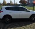 Тойота РАВ 4 2017 в Виннице на Automoto.ua Белый Тойота РАВ 4, объемом двигателя 2.49 л и пробегом 198 тыс. км за 22987 $, фото 19 на Automoto.ua