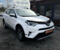 Белый Тойота РАВ 4, объемом двигателя 2.5 л и пробегом 155 тыс. км за 19600 $, фото 1 на Automoto.ua