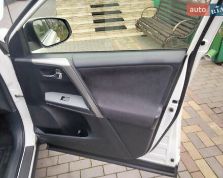 Белый Тойота РАВ 4, объемом двигателя 2.23 л и пробегом 63 тыс. км за 25200 $, фото 22 на Automoto.ua