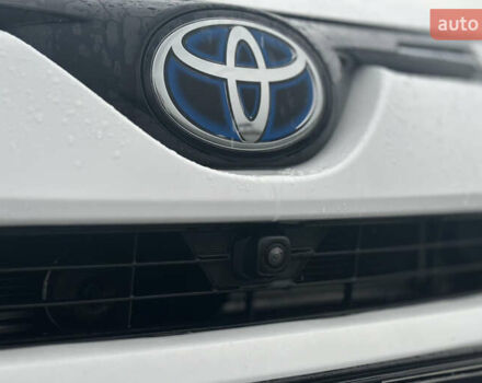 Тойота РАВ 4 2017 в Львове на Automoto.ua Белый Тойота РАВ 4, объемом двигателя 2.49 л и пробегом 187 тыс. км за 22990 $, фото 11 на Automoto.ua