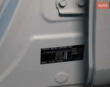 Білий Тойота РАВ 4, об'ємом двигуна 2.49 л та пробігом 72 тис. км за 24000 $, фото 18 на Automoto.ua