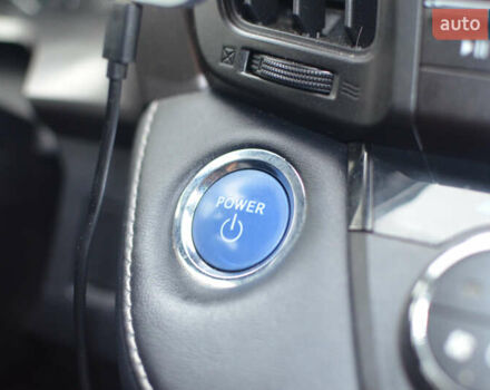 Тойота РАВ 4 2017 в Львове на Automoto.ua Белый Тойота РАВ 4, объемом двигателя 2.49 л и пробегом 187 тыс. км за 22990 $, фото 33 на Automoto.ua