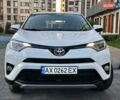 Белый Тойота РАВ 4, объемом двигателя 1.99 л и пробегом 93 тыс. км за 20600 $, фото 7 на Automoto.ua