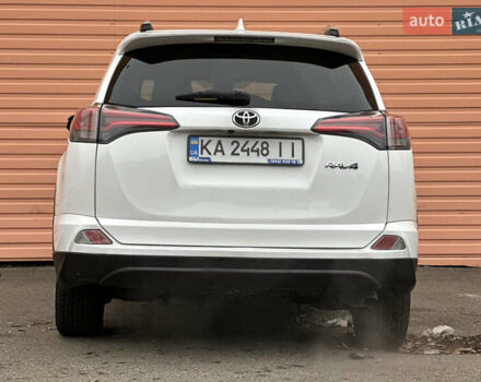 Белый Тойота РАВ 4, объемом двигателя 2.5 л и пробегом 183 тыс. км за 15490 $, фото 15 на Automoto.ua