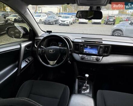 Білий Тойота РАВ 4, об'ємом двигуна 2.23 л та пробігом 192 тис. км за 20500 $, фото 62 на Automoto.ua