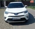 Білий Тойота РАВ 4, об'ємом двигуна 2.49 л та пробігом 198 тис. км за 22950 $, фото 3 на Automoto.ua
