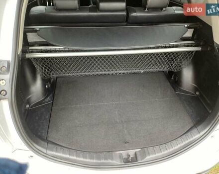 Тойота РАВ 4 2017 в Стрые на Automoto.ua Белый Тойота РАВ 4, объемом двигателя 2.49 л и пробегом 143 тыс. км за 23500 $, фото 28 на Automoto.ua