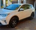 Тойота РАВ 4 2017 в Одессе на Automoto.ua Белый Тойота РАВ 4, объемом двигателя 2.23 л и пробегом 188 тыс. км за 21000 $, фото 1 на Automoto.ua