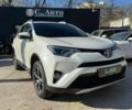 Белый Тойота РАВ 4, объемом двигателя 22 л и пробегом 62 тыс. км за 24690 $, фото 1 на Automoto.ua