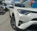 Білий Тойота РАВ 4, об'ємом двигуна 2.49 л та пробігом 55 тис. км за 27300 $, фото 13 на Automoto.ua