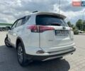 Білий Тойота РАВ 4, об'ємом двигуна 2.49 л та пробігом 55 тис. км за 27300 $, фото 4 на Automoto.ua