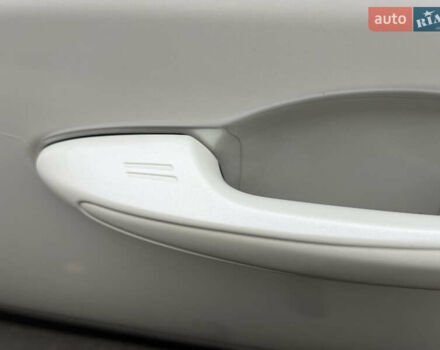 Белый Тойота РАВ 4, объемом двигателя 2.49 л и пробегом 199 тыс. км за 22999 $, фото 10 на Automoto.ua