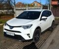 Тойота РАВ 4 2017 в Виннице на Automoto.ua Белый Тойота РАВ 4, объемом двигателя 2.49 л и пробегом 198 тыс. км за 22987 $, фото 1 на Automoto.ua