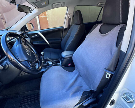 Белый Тойота РАВ 4, объемом двигателя 1.99 л и пробегом 187 тыс. км за 16900 $, фото 6 на Automoto.ua