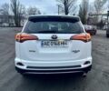 Белый Тойота РАВ 4, объемом двигателя 2 л и пробегом 180 тыс. км за 15200 $, фото 3 на Automoto.ua