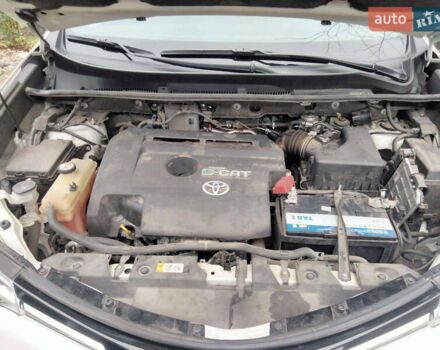 Белый Тойота РАВ 4, объемом двигателя 2.23 л и пробегом 63 тыс. км за 25200 $, фото 20 на Automoto.ua