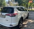 Білий Тойота РАВ 4, об'ємом двигуна 2.23 л та пробігом 118 тис. км за 23900 $, фото 2 на Automoto.ua