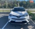 Білий Тойота РАВ 4, об'ємом двигуна 2.23 л та пробігом 118 тис. км за 23900 $, фото 1 на Automoto.ua