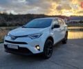Білий Тойота РАВ 4, об'ємом двигуна 2.49 л та пробігом 112 тис. км за 25000 $, фото 19 на Automoto.ua