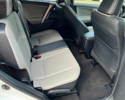 Белый Тойота РАВ 4, объемом двигателя 2.5 л и пробегом 41 тыс. км за 9900 $, фото 10 на Automoto.ua