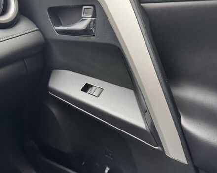 Белый Тойота РАВ 4, объемом двигателя 2.49 л и пробегом 144 тыс. км за 24990 $, фото 23 на Automoto.ua