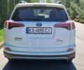 Білий Тойота РАВ 4, об'ємом двигуна 2.49 л та пробігом 53 тис. км за 22800 $, фото 3 на Automoto.ua