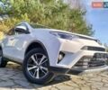 Білий Тойота РАВ 4, об'ємом двигуна 1.99 л та пробігом 104 тис. км за 22800 $, фото 1 на Automoto.ua