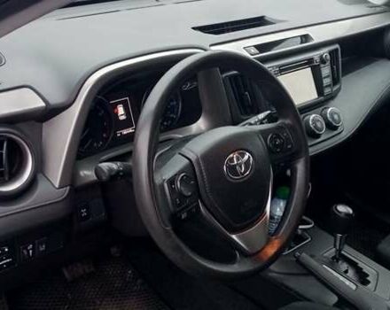 Белый Тойота РАВ 4, объемом двигателя 2.5 л и пробегом 180 тыс. км за 17200 $, фото 5 на Automoto.ua