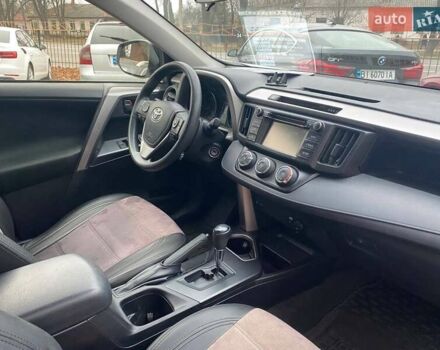 Белый Тойота РАВ 4, объемом двигателя 2.49 л и пробегом 107 тыс. км за 16950 $, фото 16 на Automoto.ua