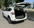 Белый Тойота РАВ 4, объемом двигателя 1.99 л и пробегом 185 тыс. км за 23000 $, фото 25 на Automoto.ua