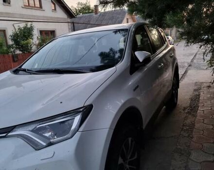 Белый Тойота РАВ 4, объемом двигателя 2.5 л и пробегом 110 тыс. км за 23500 $, фото 2 на Automoto.ua