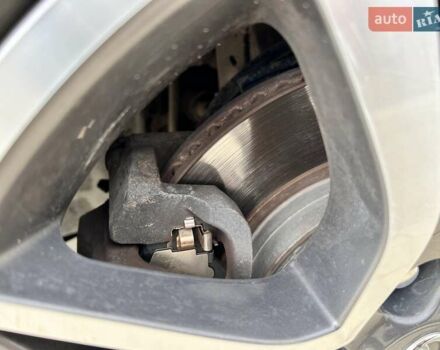 Белый Тойота РАВ 4, объемом двигателя 2 л и пробегом 171 тыс. км за 19999 $, фото 112 на Automoto.ua