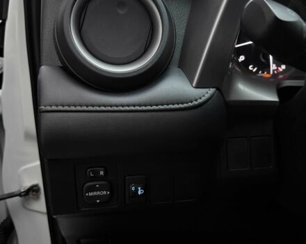 Белый Тойота РАВ 4, объемом двигателя 2 л и пробегом 98 тыс. км за 19500 $, фото 17 на Automoto.ua