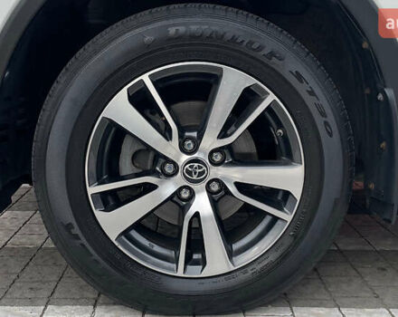 Білий Тойота РАВ 4, об'ємом двигуна 1.99 л та пробігом 158 тис. км за 18878 $, фото 15 на Automoto.ua