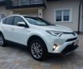 Білий Тойота РАВ 4, об'ємом двигуна 0 л та пробігом 140 тис. км за 12800 $, фото 1 на Automoto.ua