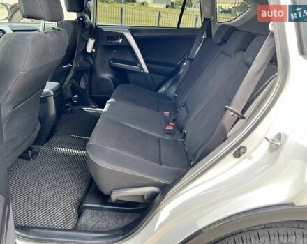 Белый Тойота РАВ 4, объемом двигателя 2 л и пробегом 171 тыс. км за 19999 $, фото 68 на Automoto.ua