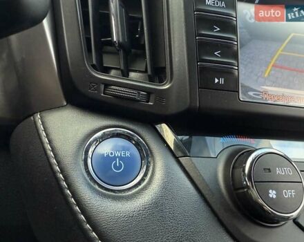 Белый Тойота РАВ 4, объемом двигателя 2.5 л и пробегом 117 тыс. км за 24300 $, фото 57 на Automoto.ua