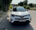 Белый Тойота РАВ 4, объемом двигателя 1.99 л и пробегом 185 тыс. км за 23000 $, фото 1 на Automoto.ua