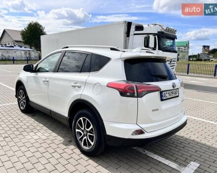 Белый Тойота РАВ 4, объемом двигателя 2 л и пробегом 171 тыс. км за 19999 $, фото 28 на Automoto.ua