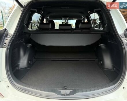 Белый Тойота РАВ 4, объемом двигателя 2.5 л и пробегом 117 тыс. км за 24300 $, фото 68 на Automoto.ua