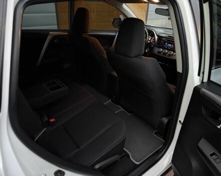 Белый Тойота РАВ 4, объемом двигателя 2 л и пробегом 98 тыс. км за 19500 $, фото 19 на Automoto.ua