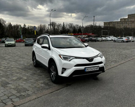 Білий Тойота РАВ 4, об'ємом двигуна 2.49 л та пробігом 163 тис. км за 18000 $, фото 5 на Automoto.ua