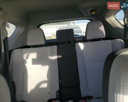 Білий Тойота РАВ 4, об'ємом двигуна 2.49 л та пробігом 85 тис. км за 4500 $, фото 9 на Automoto.ua