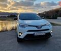 Білий Тойота РАВ 4, об'ємом двигуна 2.49 л та пробігом 112 тис. км за 25000 $, фото 1 на Automoto.ua