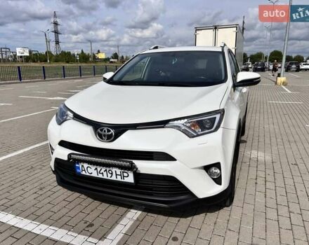 Белый Тойота РАВ 4, объемом двигателя 2 л и пробегом 171 тыс. км за 19999 $, фото 21 на Automoto.ua