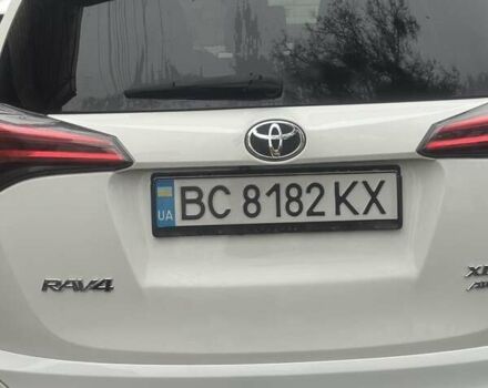 Белый Тойота РАВ 4, объемом двигателя 2.49 л и пробегом 119 тыс. км за 19000 $, фото 19 на Automoto.ua